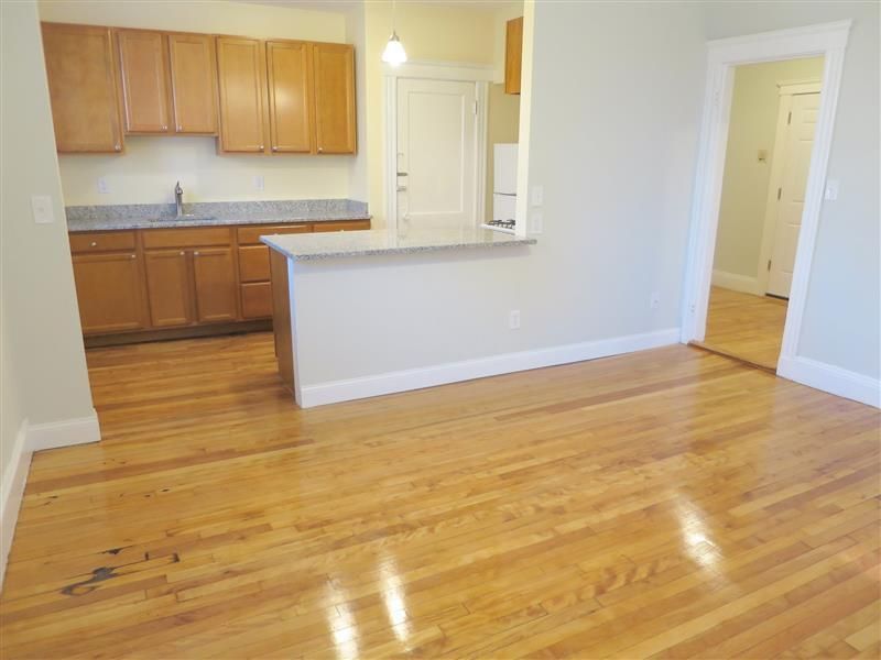 465 Broadway 3, Medford, MA 1 Bed, 1 Bath MultiFamily