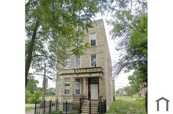 1142 S Francisco Ave #1, Chicago, IL 60612