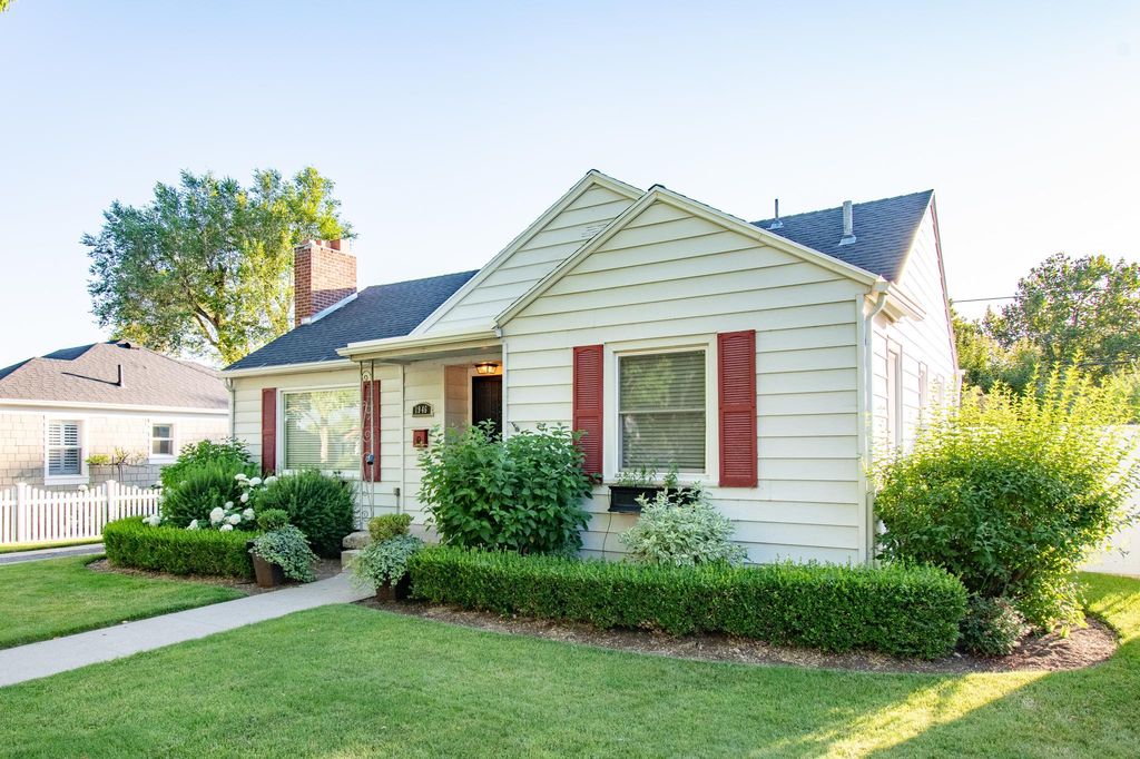 1946 S Imperial St, Salt Lake City, UT 84105