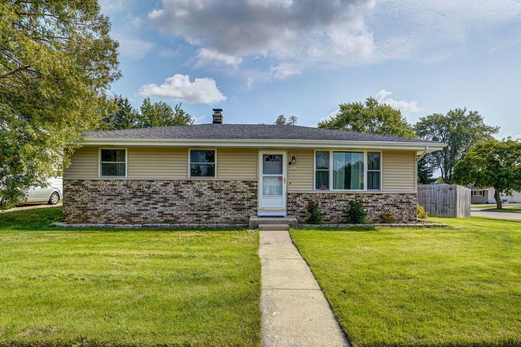 3261 91st St, Sturtevant, WI 53177 Trulia