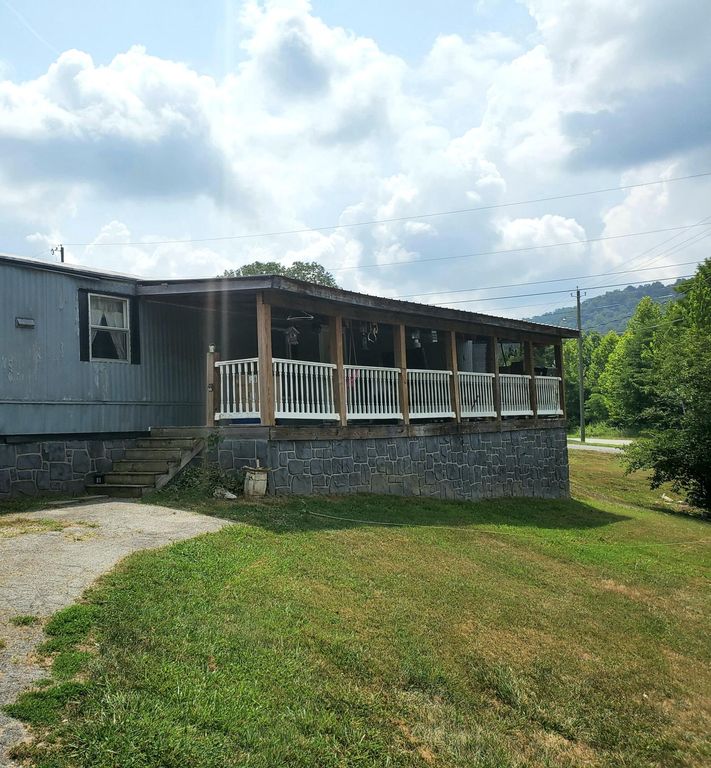 119 Johnson Farm Rd, Maynardville, TN 37807