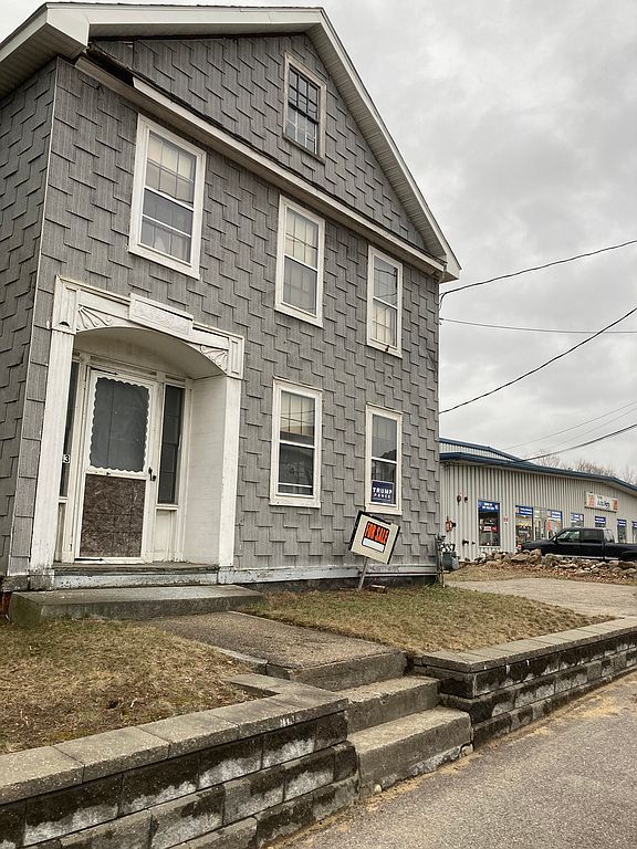 743 Union Ave, Laconia, NH 03246