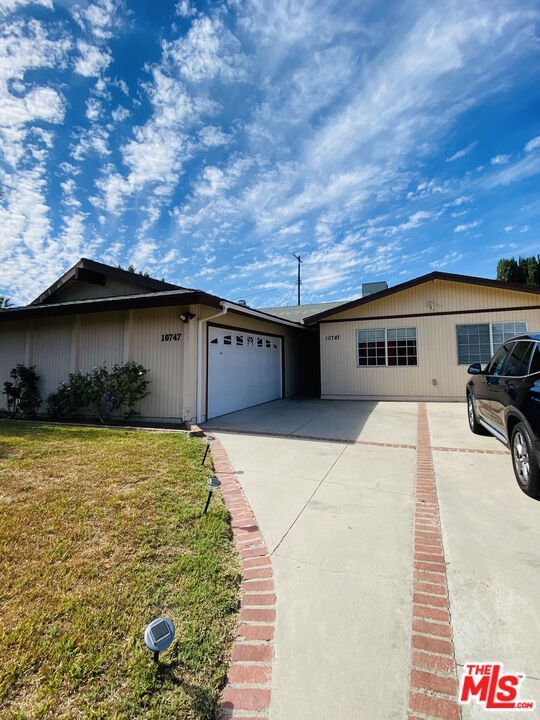 10747 Gothic Ave, Granada Hills, CA 91344 Trulia