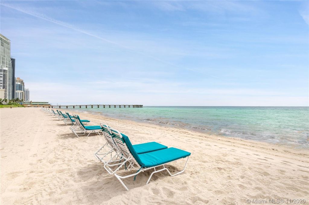 16500 Collins Ave #1652, Sunny Isles Beach, FL 33160