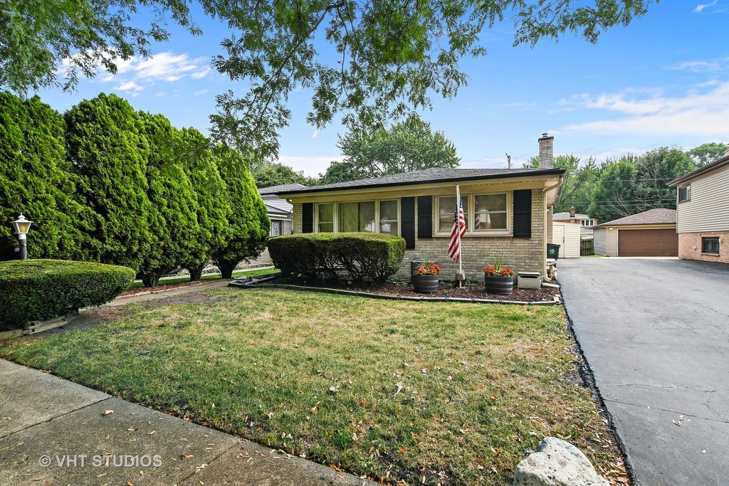 multi family homes for sale morton grove il