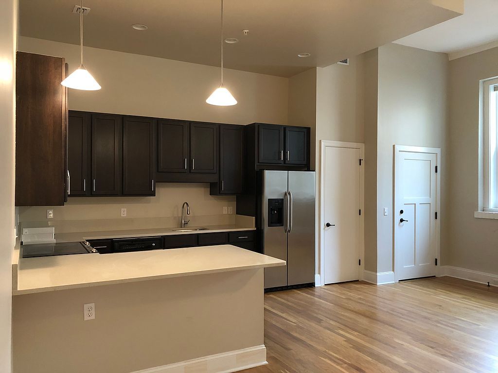 2525 College St #1108, Jacksonville, FL 32204