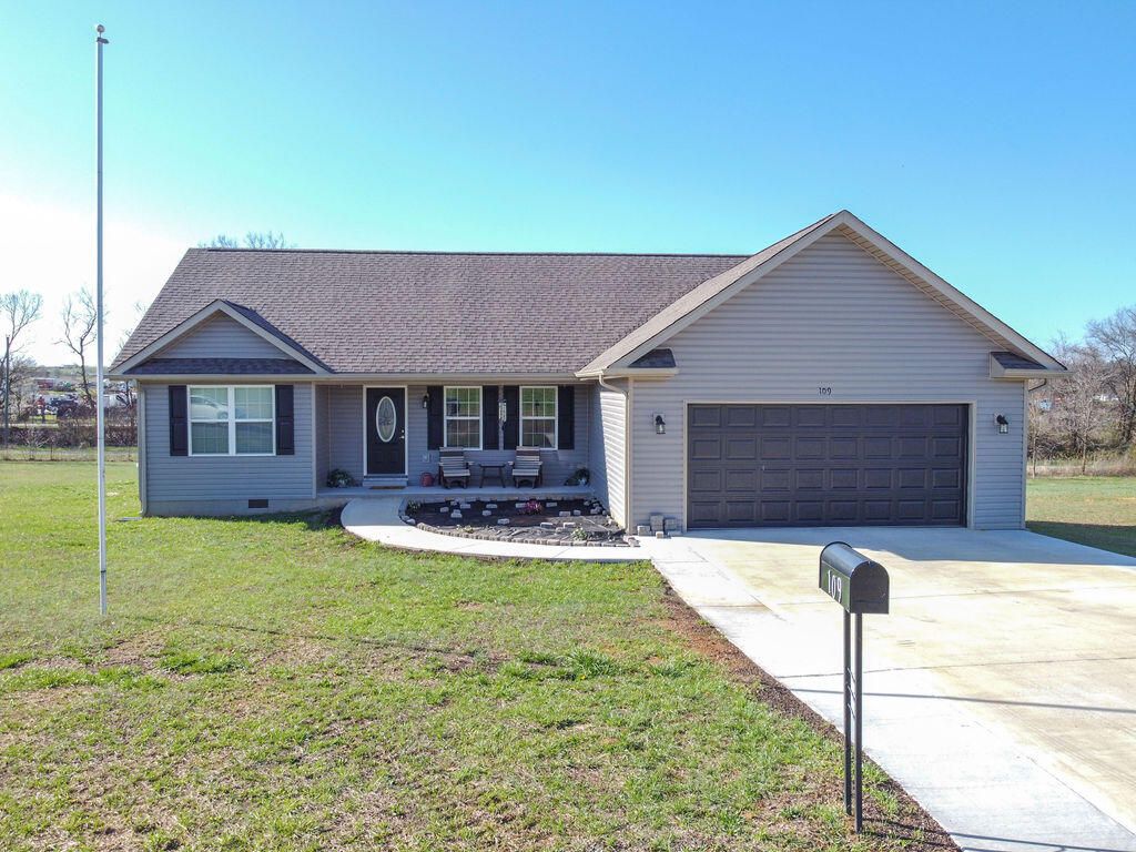 109 County Road 347, Sweetwater, TN 37874
