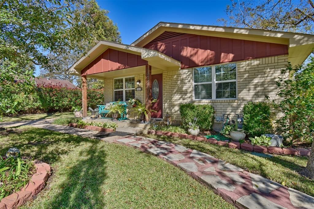 609 Kerr St, Brenham, TX 77833
