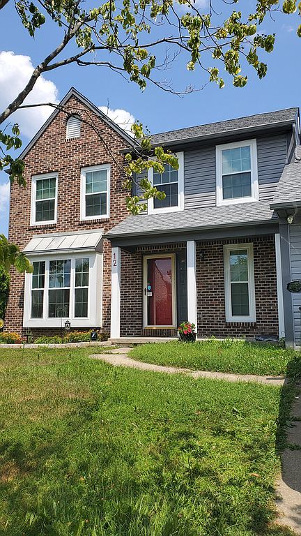 12 Regal Ct, Bear, DE 19701