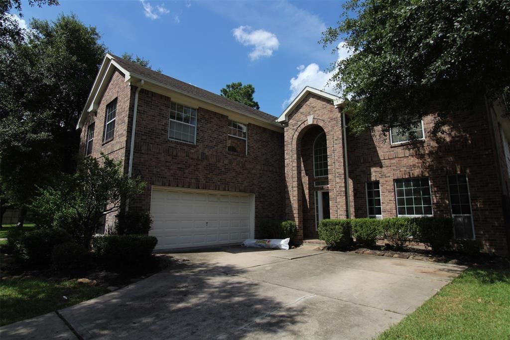 12214 Lakewood Glen Ct, Cypress, TX 77429 6 Bed, 4 Bath SingleFamily