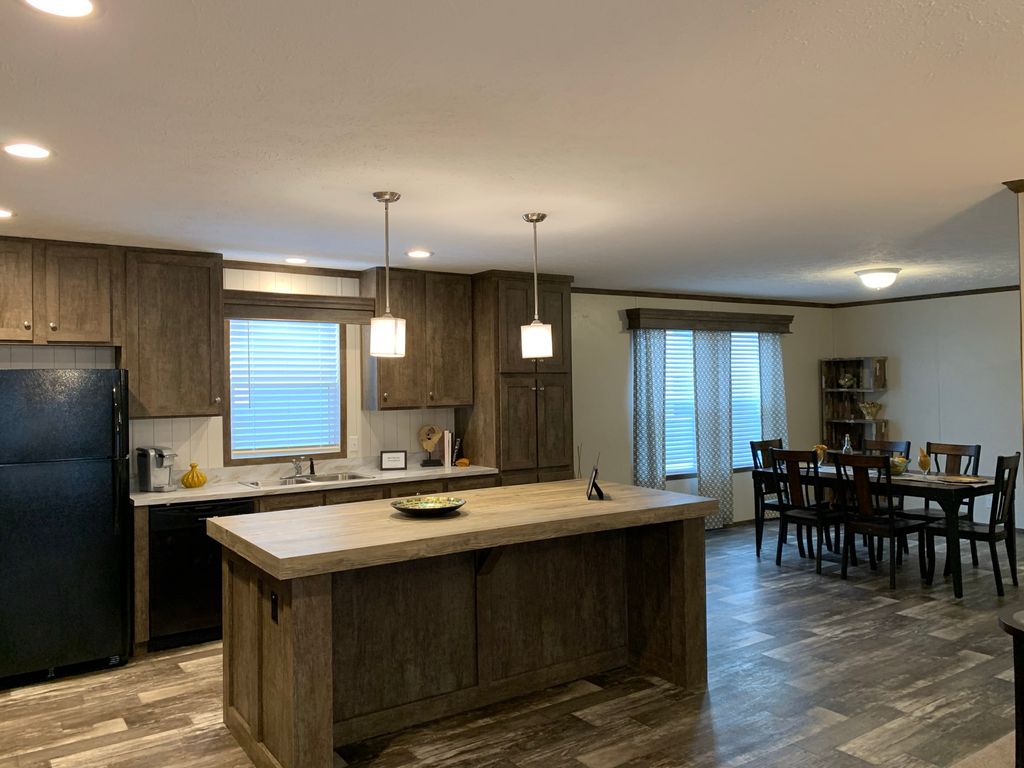 The Pulse 732 Plan in Wildflower Crossing, Albion, MI 49224