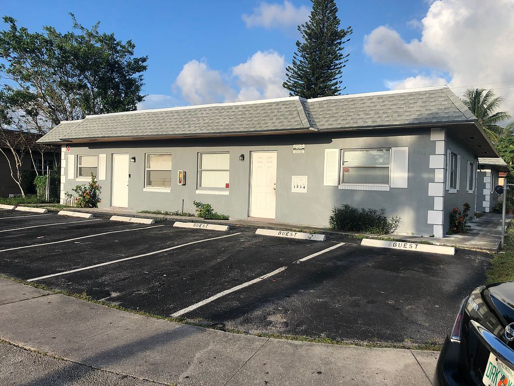 3900 NW 31st Ter, Fort Lauderdale, FL 33309