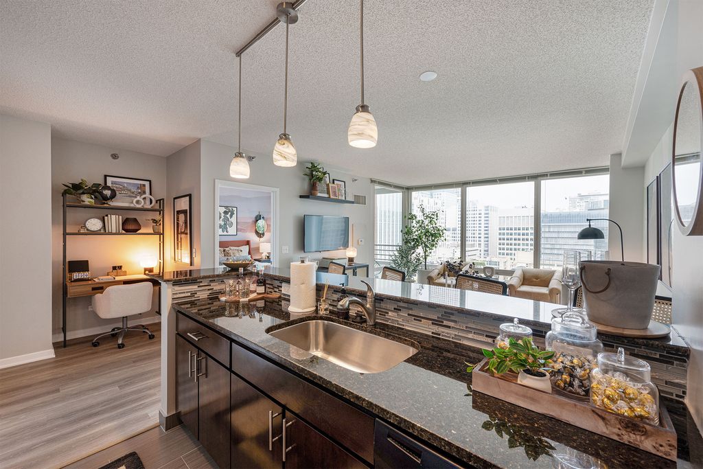 345 E  Ohio St #114338, Chicago, IL 60611