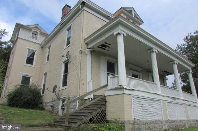400 Rosemont Ave, Yeagertown, PA 17099