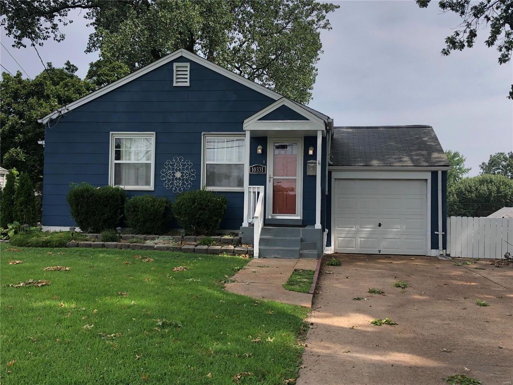 10331 Lackland Rd, Saint Louis, MO 63114