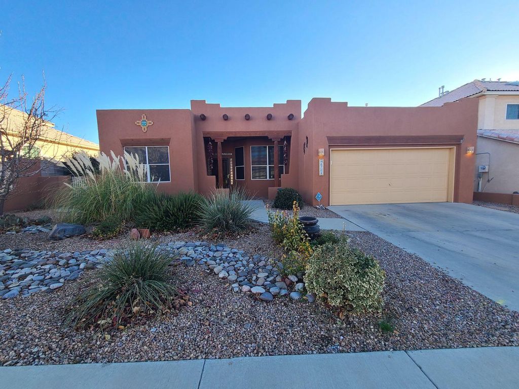 6704 Tesoro Pl NE, Albuquerque, NM 87113