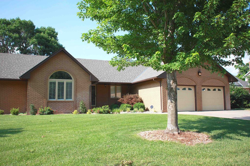 406 Ponderosa Ct, McPherson, KS 67460 Trulia