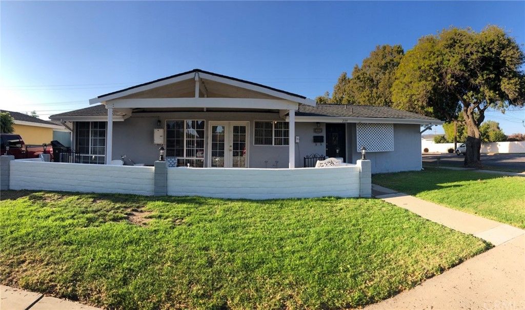 735 E Fesler St, Santa Maria, CA 93454