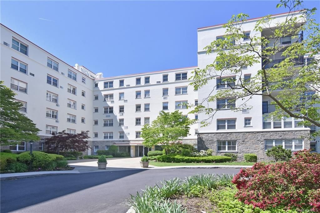2 Stoneleigh Plaza UNIT 1R, Bronxville, NY 10708 Trulia