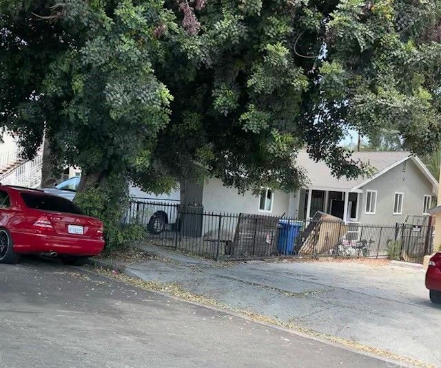814 W Sepulveda St, San Pedro, CA 90731