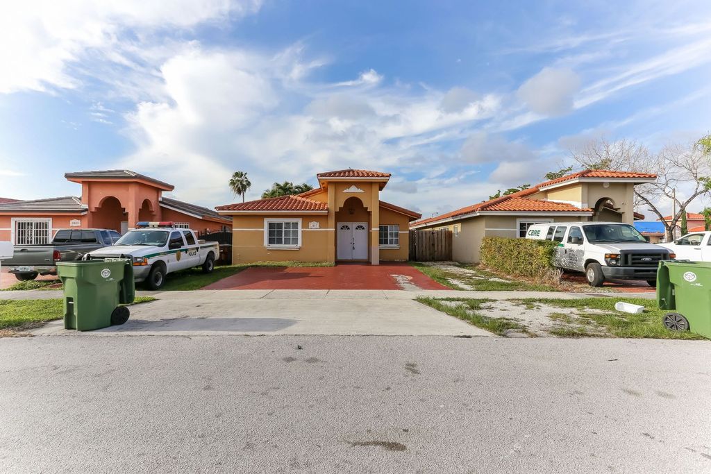 3107 W 69th Pl, Hialeah, FL 3 Bed, 2 Bath SingleFamily 3107 W 69th Pl, Hialeah, FL 3 Bed, 2 Bath SingleFamily