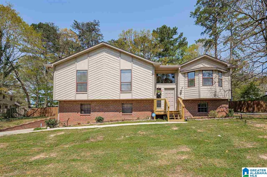 5341 S Broken Bow Dr, Birmingham, AL 35242
