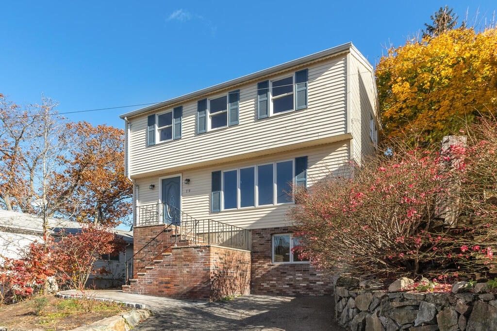 79 Summit St, Malden, MA 02148