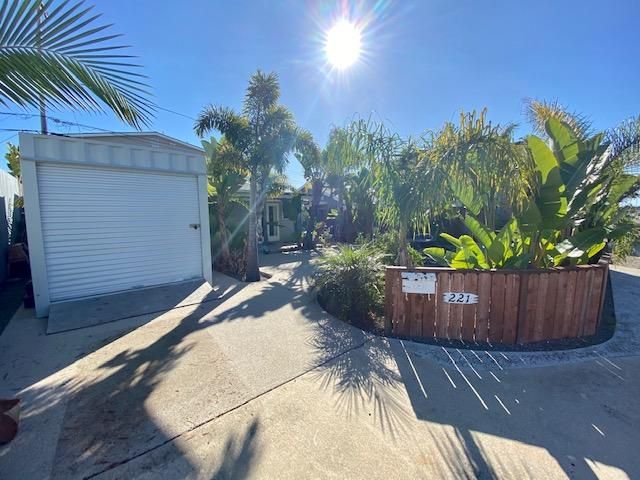 221 Esparto Ave, Pismo Beach, CA 93449
