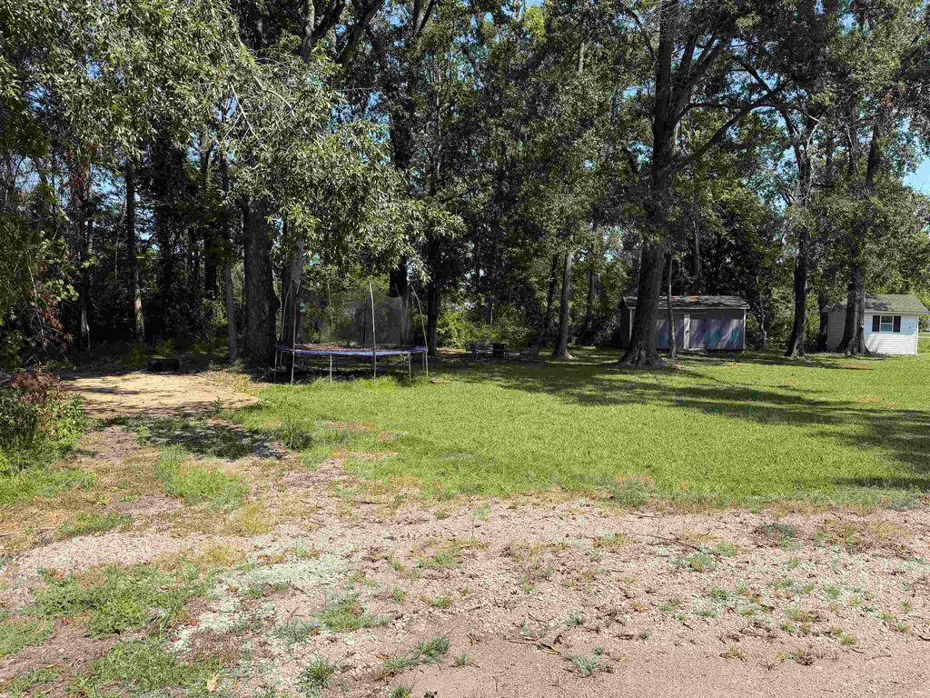 Photo 24 of 