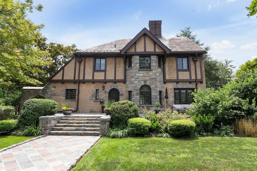 126 Millard Ave, Tarrytown, NY 10591