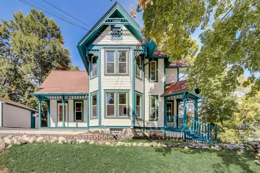 200 Spring St, Waukesha, WI 53188 Trulia