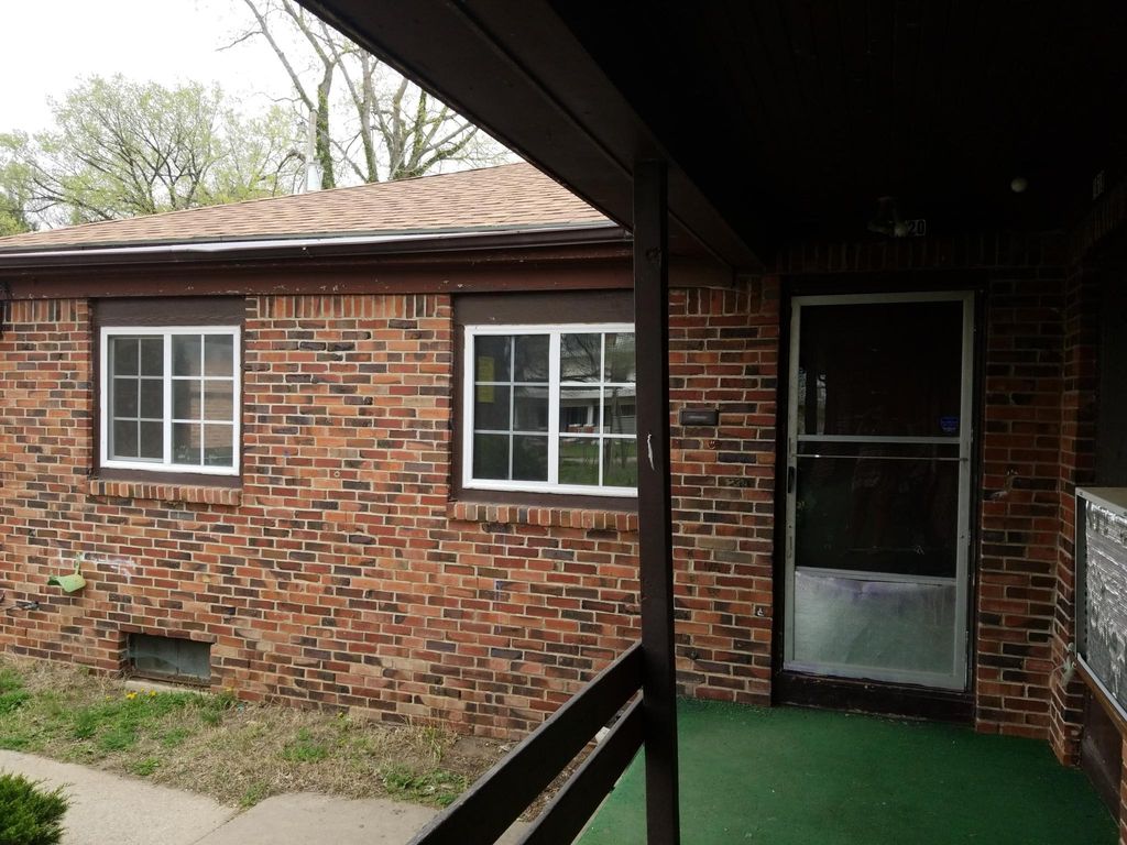 1614 N Hillside Ave Wichita Ks 67208 Trulia