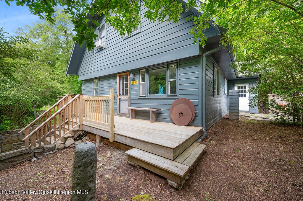 1356 Old Post Road, Ulster Park, NY 12487 SingleFamily Home for Sale