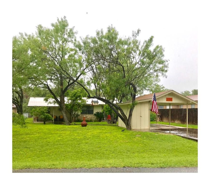 210 Airport Rd, Brackettville, TX 78832 Trulia