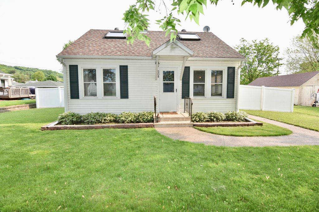 508 S 1st St, La Crescent, MN 55947 Trulia