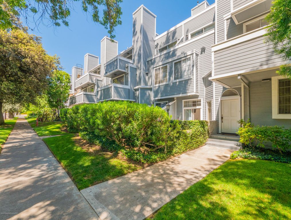 1097 Blanche St 108, Pasadena, CA 2 Bed, 3 Bath Condo 89 Photos