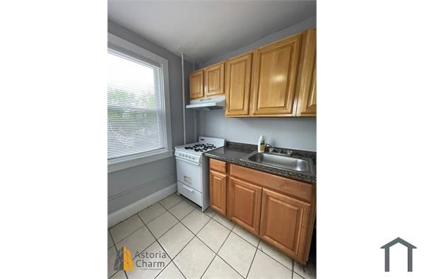 3304 Auchentoroly Ter #2B, Baltimore, MD 21217
