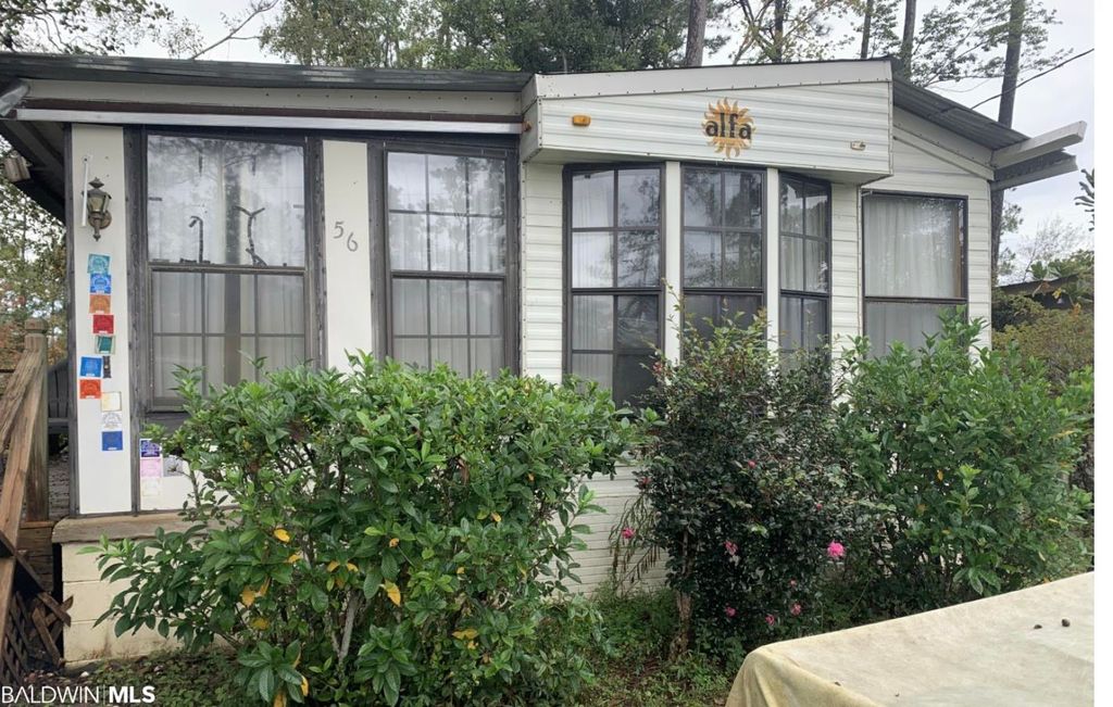 56 Buena Vista Dr, Lillian, AL 36549