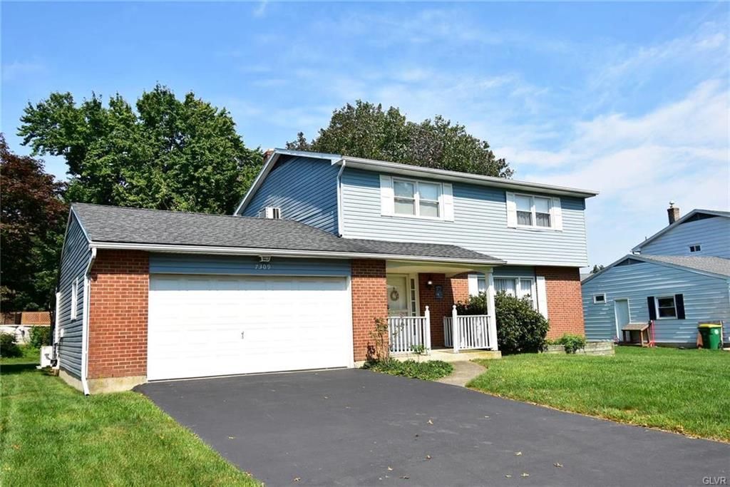 7309 Woodbine Ln, Macungie, PA 18062