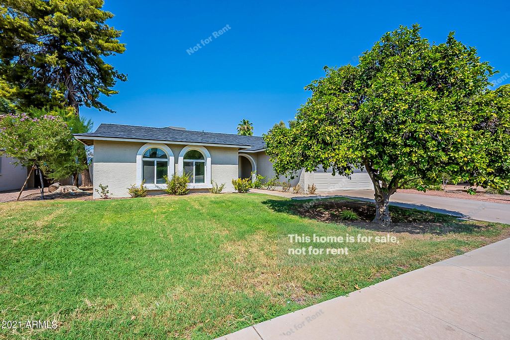 2212 W Palomino Dr, Chandler, AZ 85224