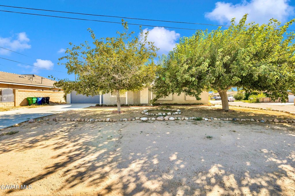 20925 Georgetown St, California City, CA 93505