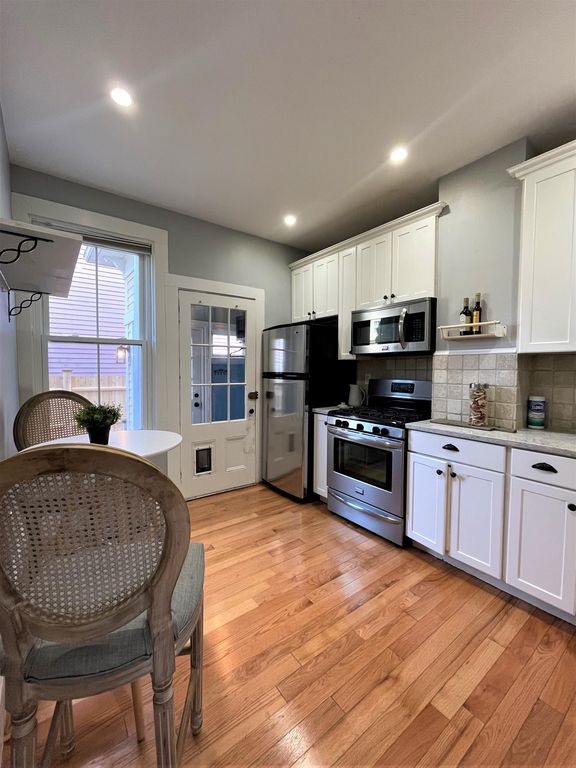 36 Green St   #1, Jamaica Plain, MA 02130