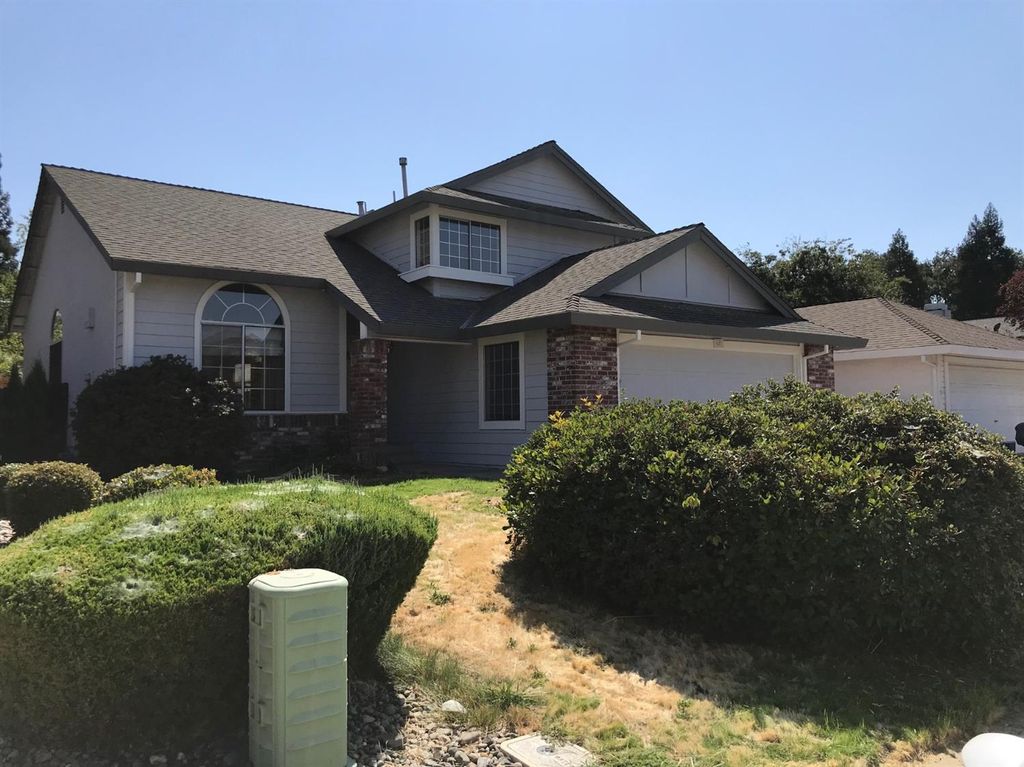 621 Hovey Way, Roseville, CA 95678