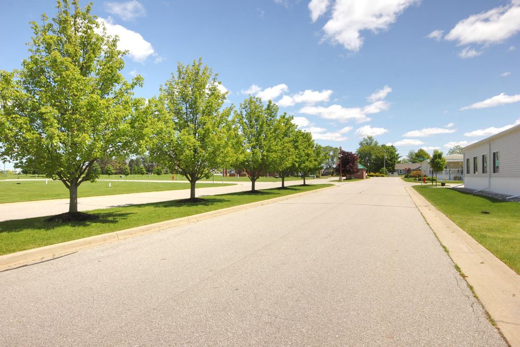 Lakeview Estates on Lawndale Saginaw, MI Trulia