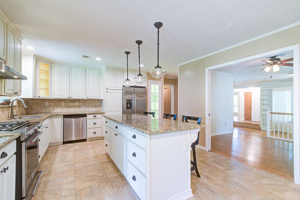 1708 Capstan Rd, Houston, TX 77062 MLS# 79241615 Trulia