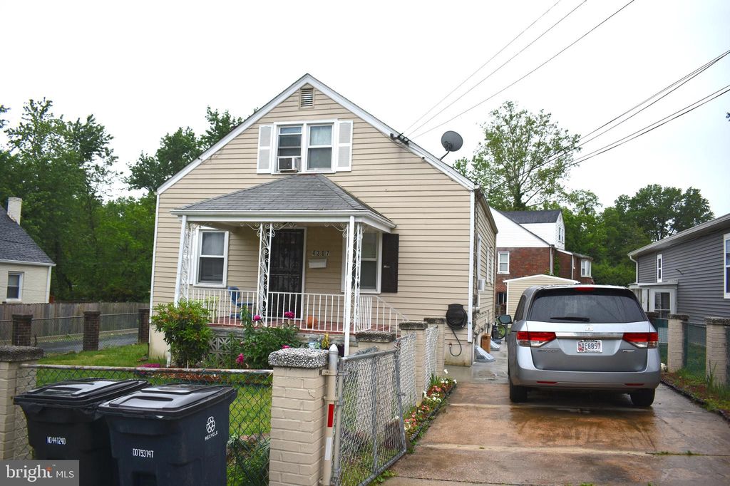 4307 Byers St, Capitol Heights, MD 20743