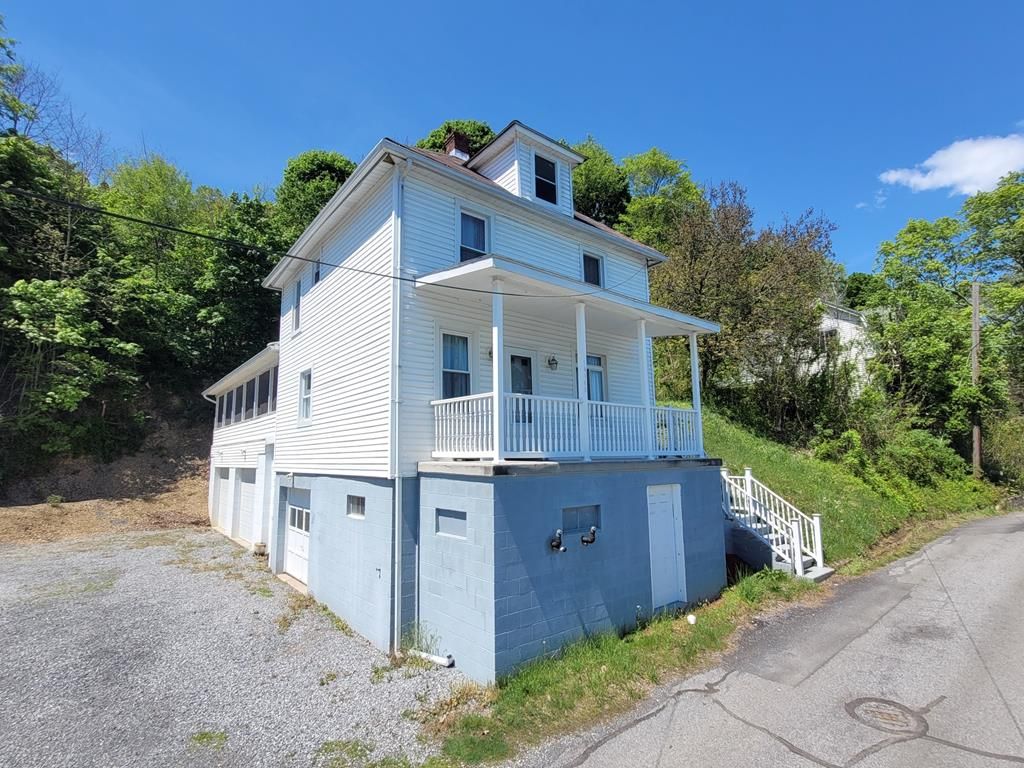 14148 Gallagher St, Mount Union, PA 17066 Trulia