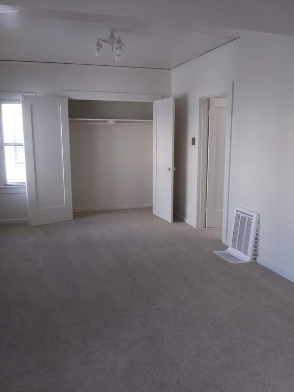 218 W Micheltorena St, Santa Barbara, CA 93101