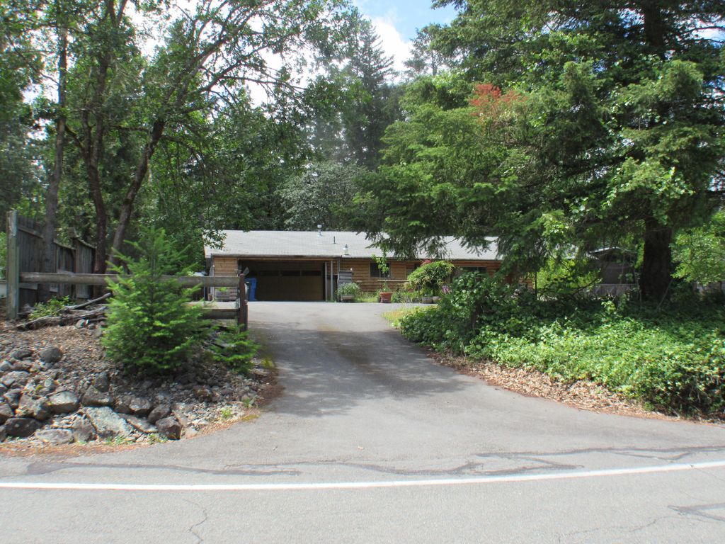 247 Chinook Park Ln, Grants Pass, OR 97527 Trulia