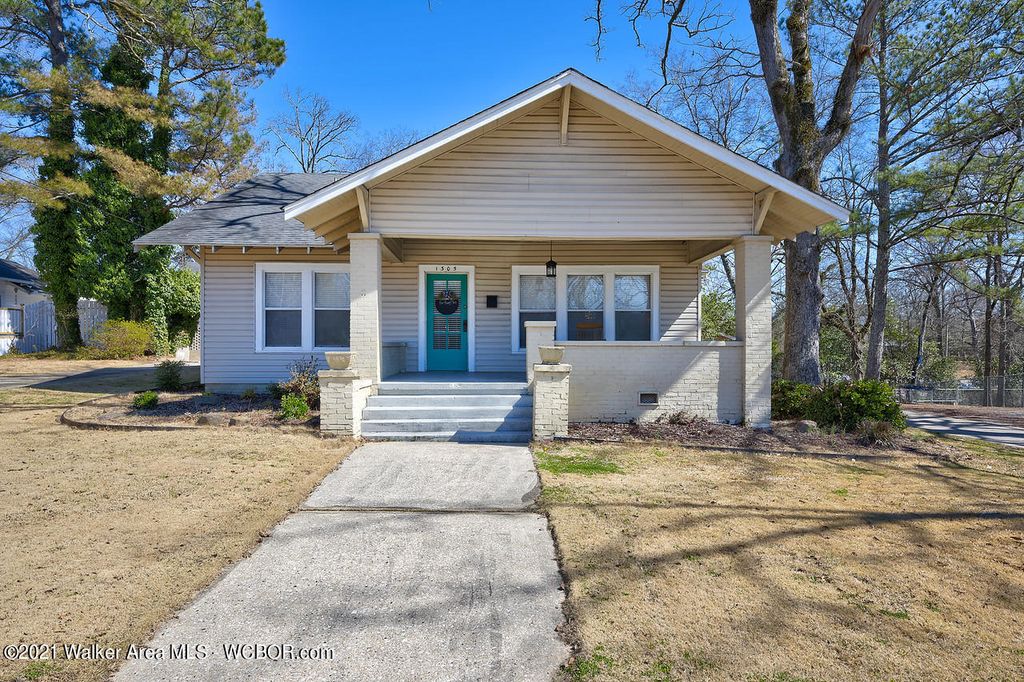 1305 9th Ave, Jasper, AL 35501 Trulia